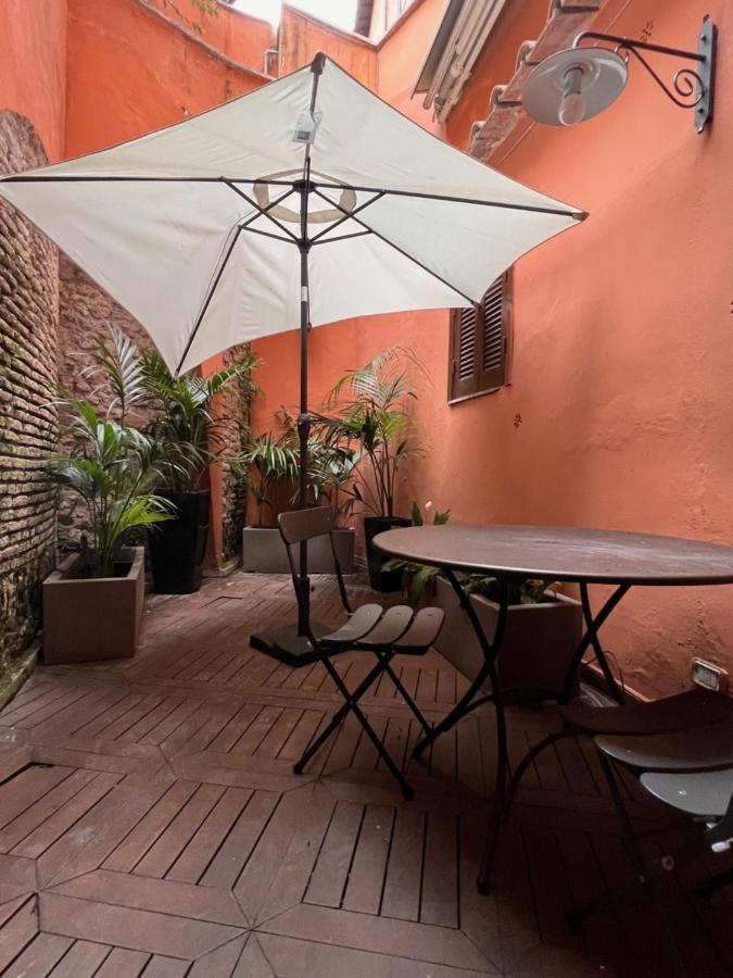 Rione Monti Studio Apt With Private Garden Rome Extérieur photo