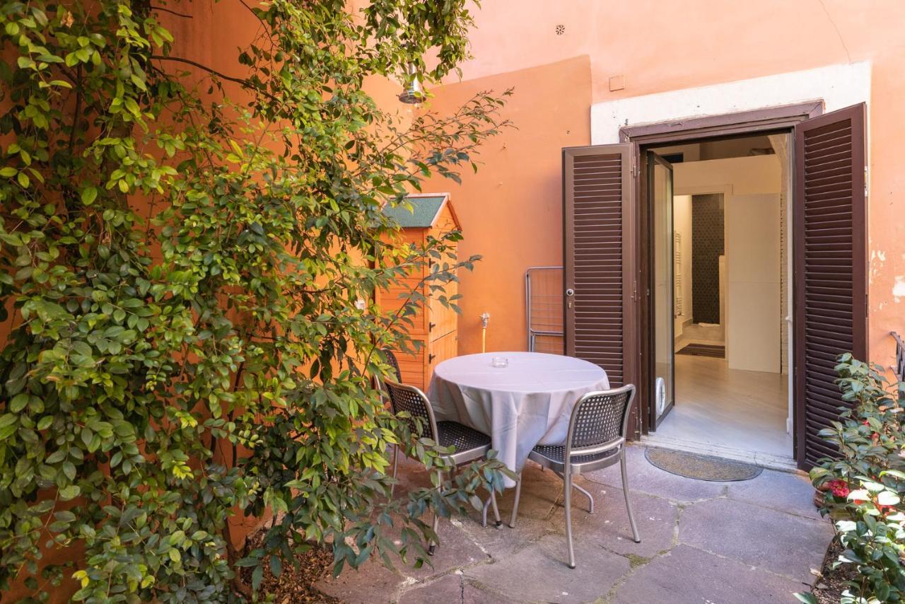 Rione Monti Studio Apt With Private Garden Rome Extérieur photo